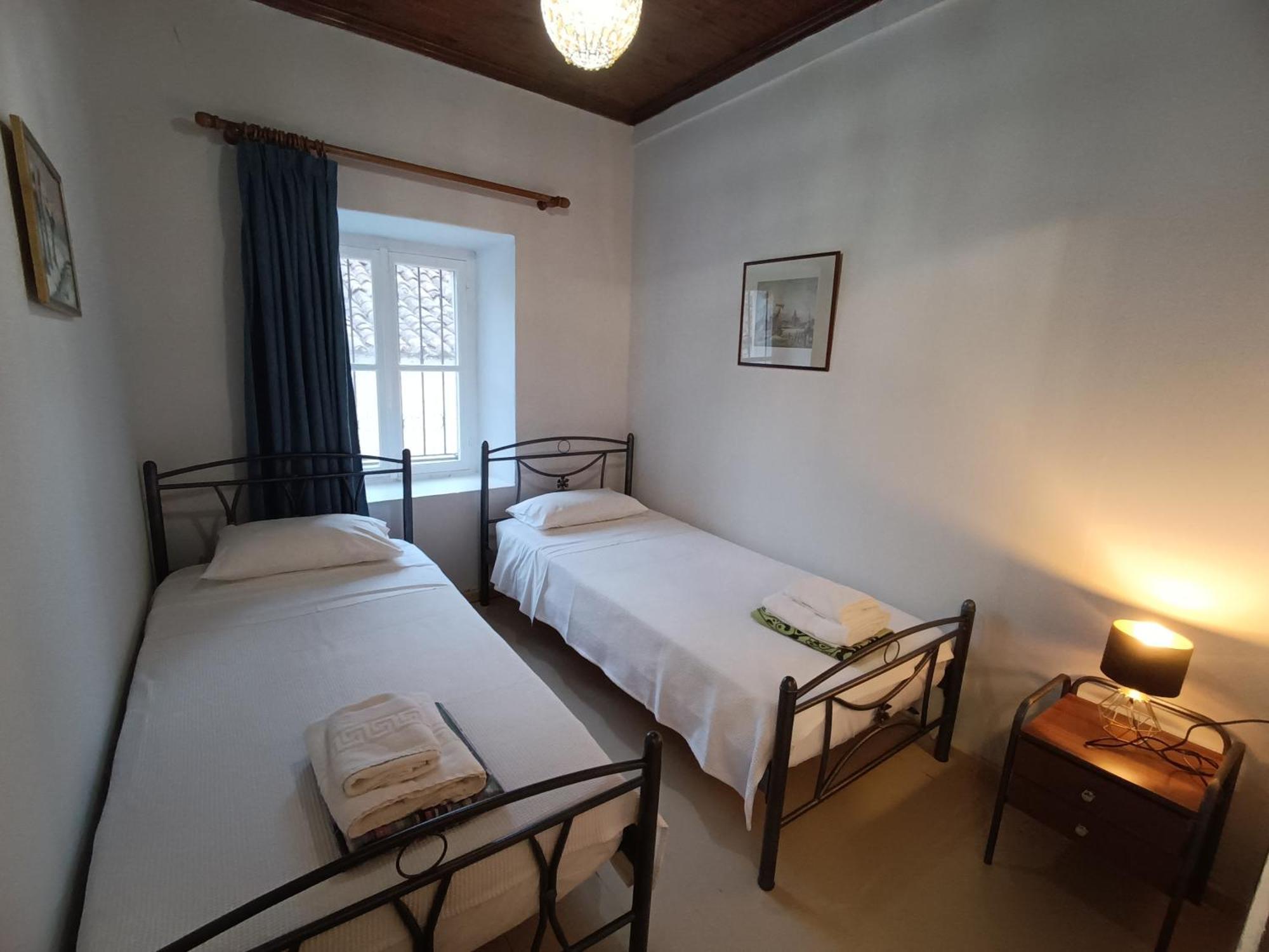 Rodomelo House With Terrace - 4 Bedrooms Leonídio Kültér fotó